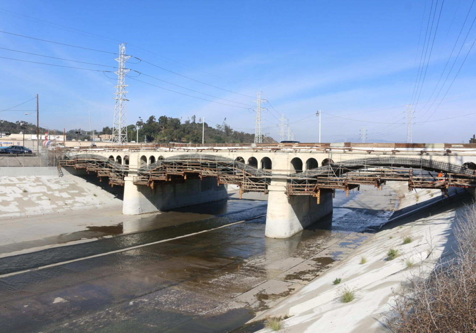 Historic North Main Bridge Over the Los Angeles River Seismic Retrofit – City of Los Angeles